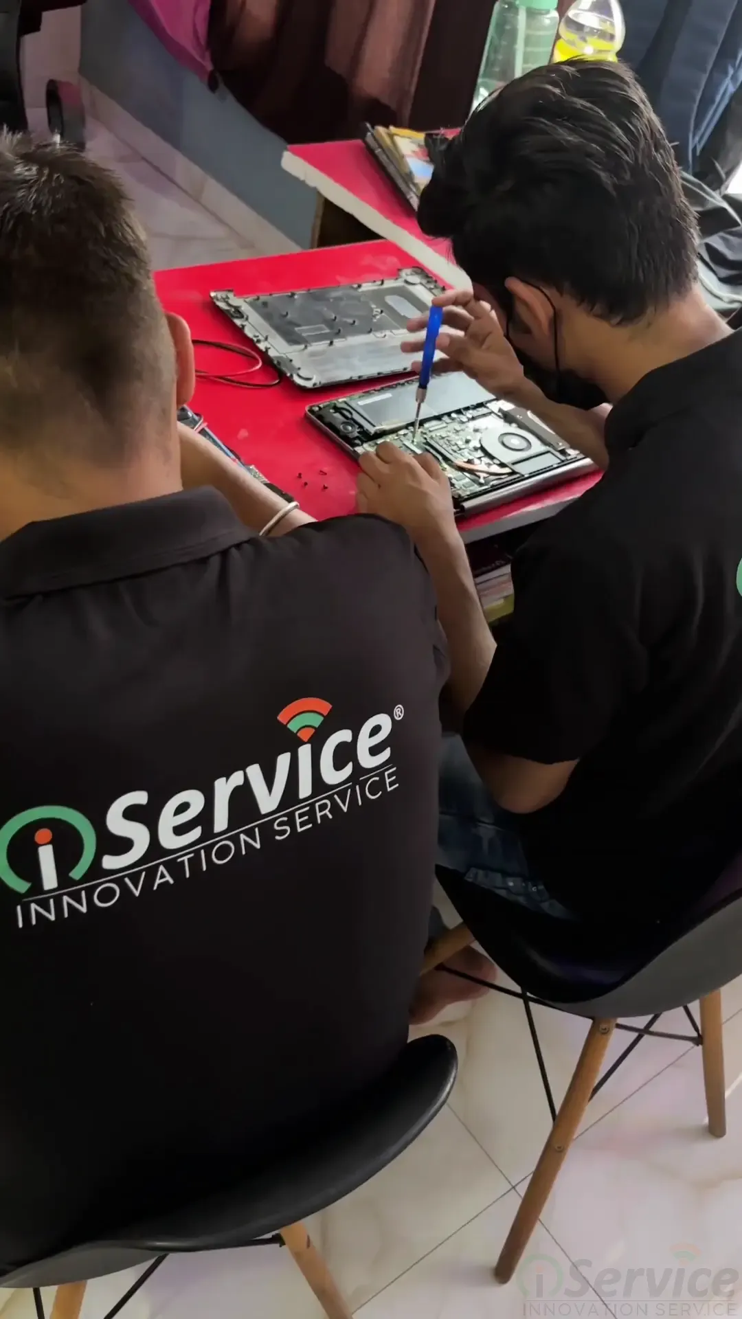 Broken Phone? Fixed in Hours - Yes Now Possible.