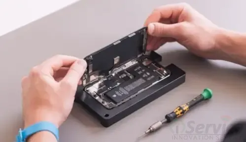 Complete Guide to iPhone Display Replacement: OEM vs Copy, Incell, Soft OLED.